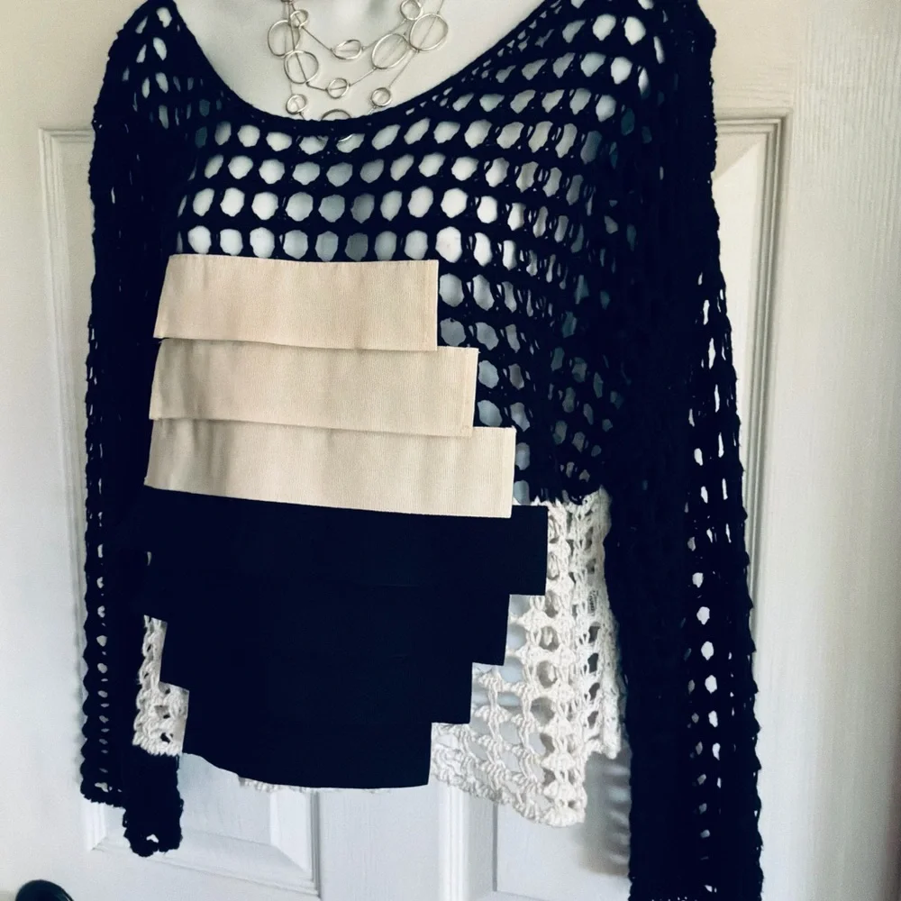 NWOT…PIER ANTONIO GASPAN…open weave sweater - Picture 4 of 8